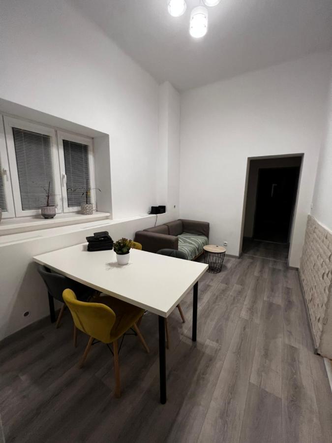 Mlynsky Ostrov Apartment 2 Zdice Esterno foto